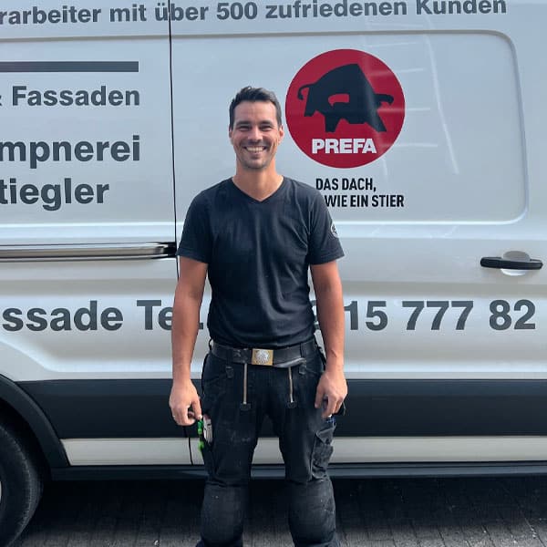 Der Geschäftsführer von Dachdecker Essen Rüttenscheid