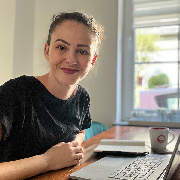 Kontakt aufnehmen